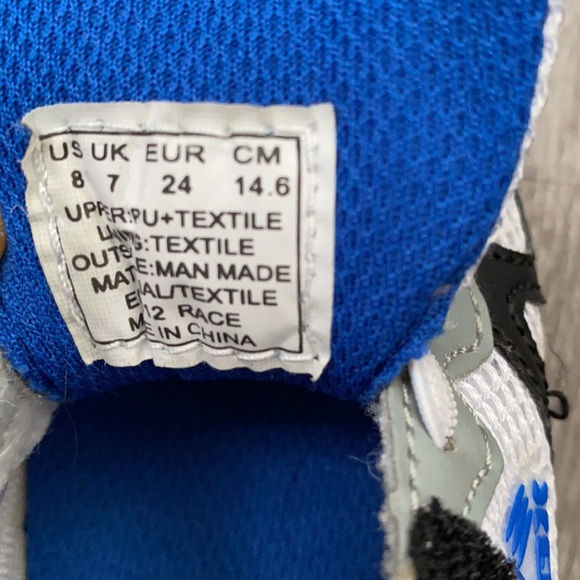 2 pairs of sneakers size 8 - Picture 4 of 5